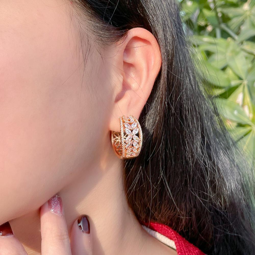 Sparkly Cubic Zircon Crystal Pave Flower Leaf Shape African Gold Plated CZ Round Hoop Earrings for Women Jewelry