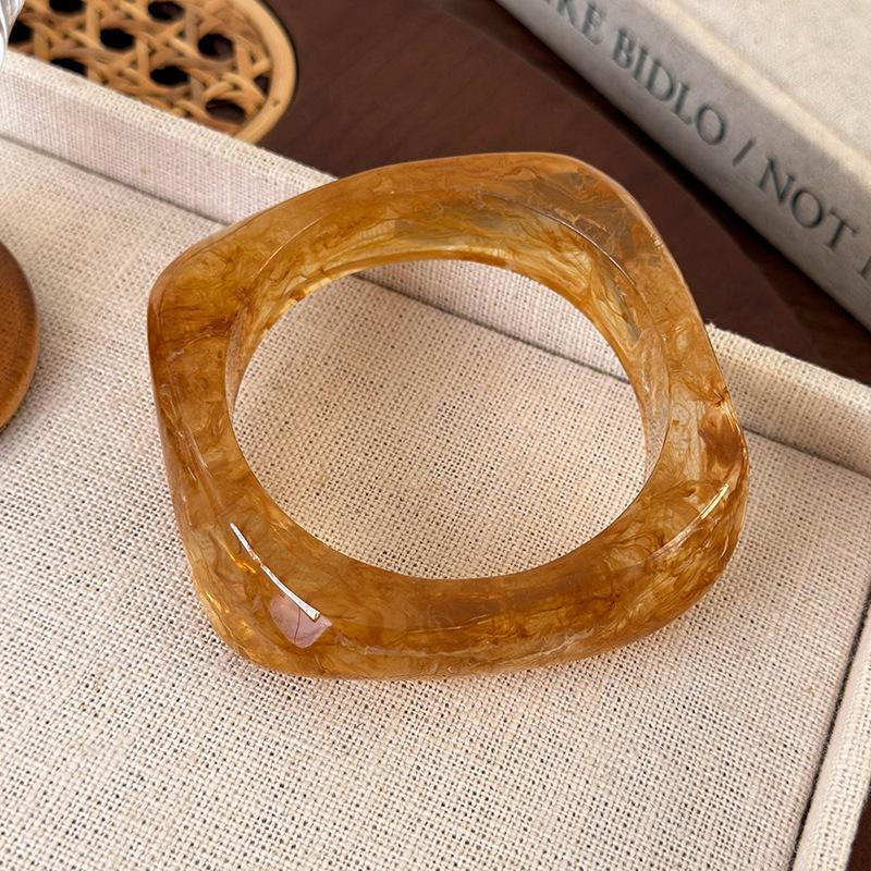 

Вінтажний акриловий ацетатний широкий круглий браслет для жінок