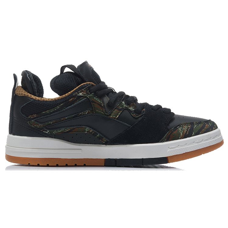 Li Ning Weiwu Pro Durable Non-Slip Lightweight Low-Top Skate Shoes Men Skate Shoes Black AECS001-3