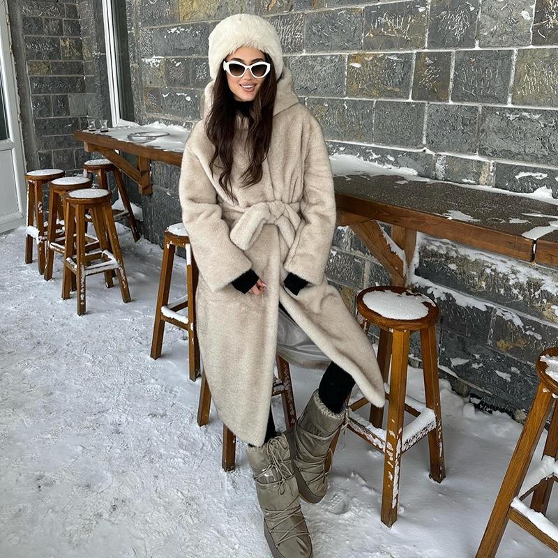 

Winter new camel wool coat long women s coat imported imitation mink velvet coat XL