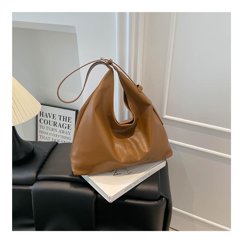 

Retro bag women s large-capacity new autumn and winter versatile simple one-shoulder crossbody child and mother bag dumpling bag коричневый