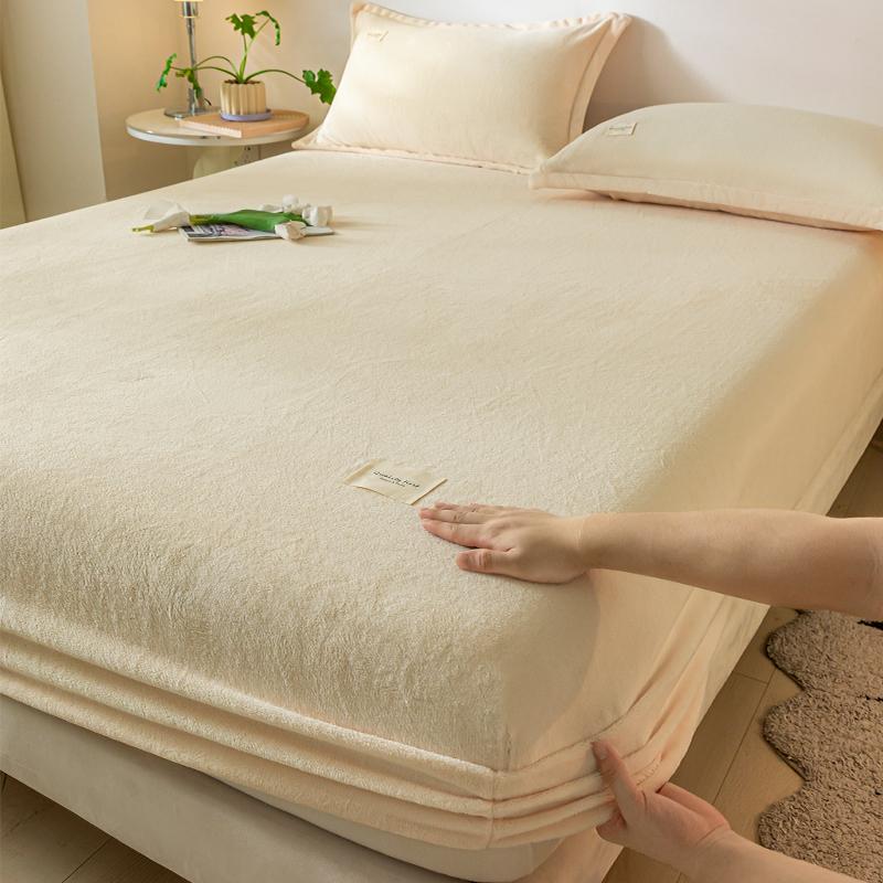 

Высококачественные Теплые и Толстые Эластичные Простыни на Резинке Регулируемый Фланелевый Зимний Наматрасник Бархатное Постельное Белье, 150/180/200 Разные Размеры Bed sheet (160x200x25cm) жёлтый