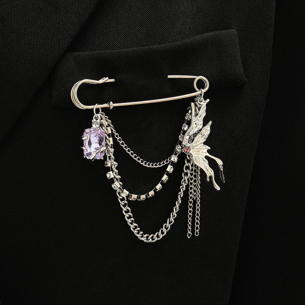 Minimalist Cross Jewelry Paperclip Chain Brooch—Unisex Punk Hip Hop Heart Pin with Tassel for Suits