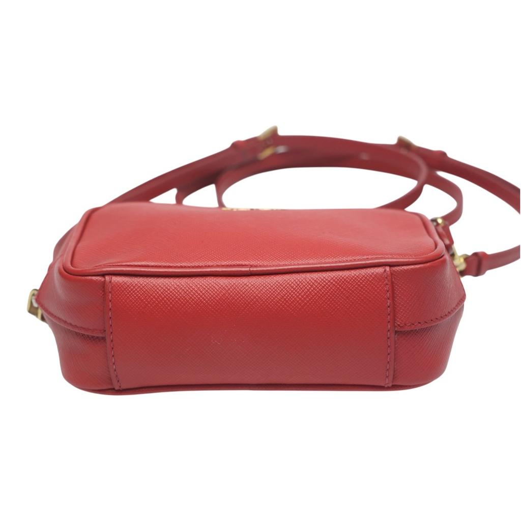 Prada Camera Vitello Phoenix Shoulder Bag Leather Red Women 1N1674 Used
