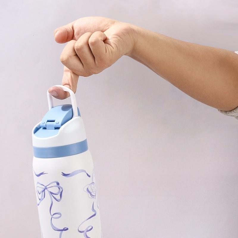 24/32OZ Neue Hohe Schönheit Obstbecher Mode Sport Wasserflasche 304 Edelstahl Isolierte Flasche Tragbarer Hüpfbecher