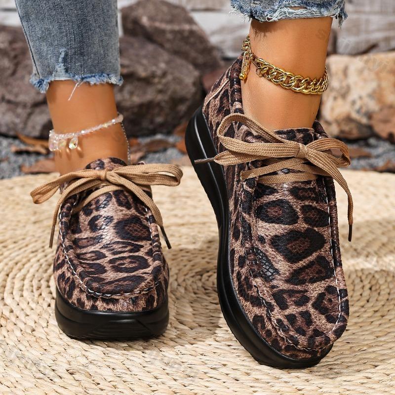 Large Size Women's Wedge Shoes Autumn Leopard Vintage Height Increase Casual Shoes Outdoor Non Slip Comfort Fashion Single Shoes