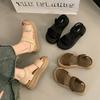 Sapatos de mulher – Sandálias