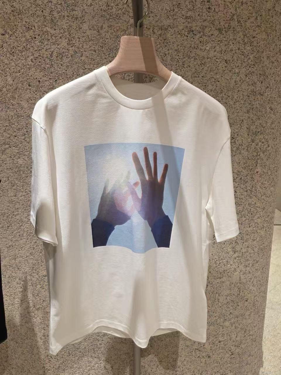 Unisex 2026 Spring Simple Printed Loose Round Neck Long Sleeve T-shirt Medium