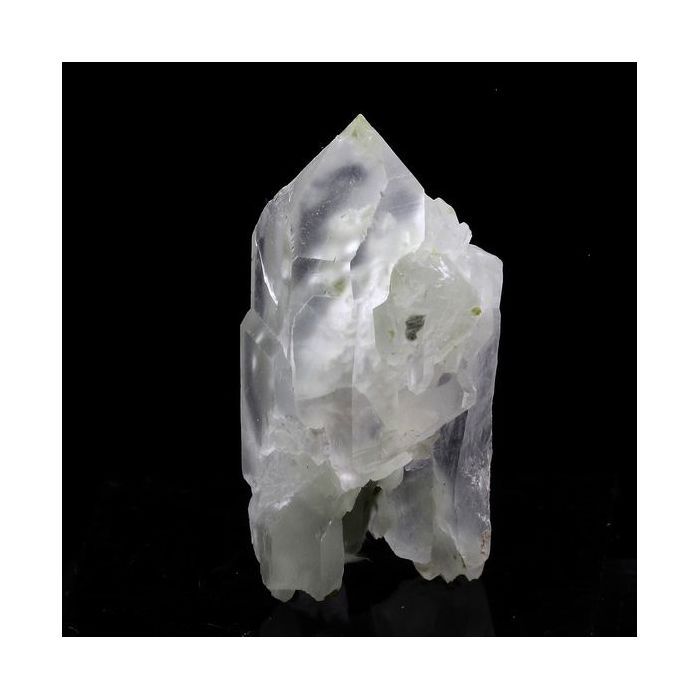 Pierres et Minéraux. Quartz à inclusions de Byssolite + Epidote. 71.0 ct. Envers de Chamrousse, Isère, France.