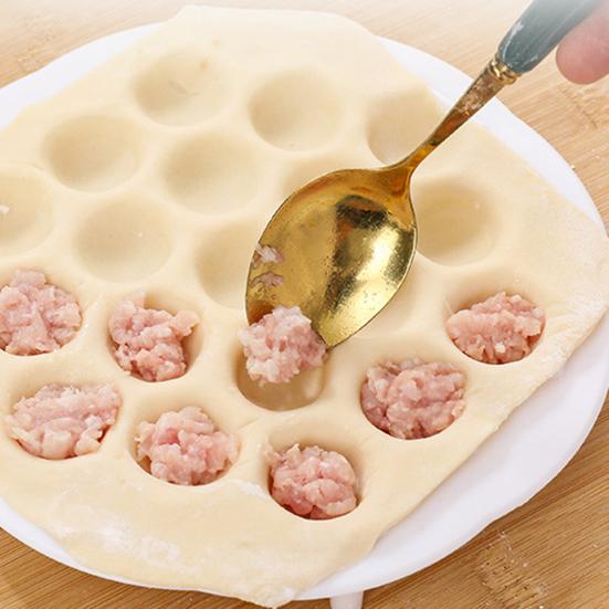 Dumpling Maker Portable Easy to Clean ABS Dough Press Cutter Kitchen Gadget