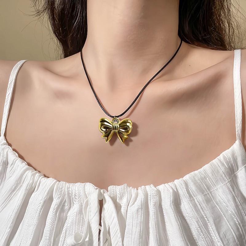 Korean-Style Silver Beaded Bow Necklace - Elegant Clavicle Chain for Women