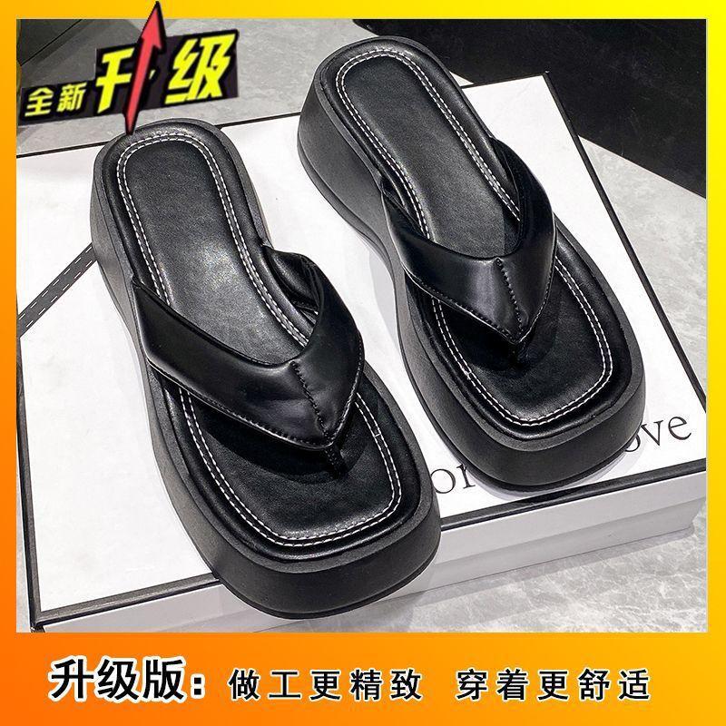 Increase the popularity of flip-flops fashion sandals for women 2025 summer new thick-soled versatile beach wear cool slippers for women
