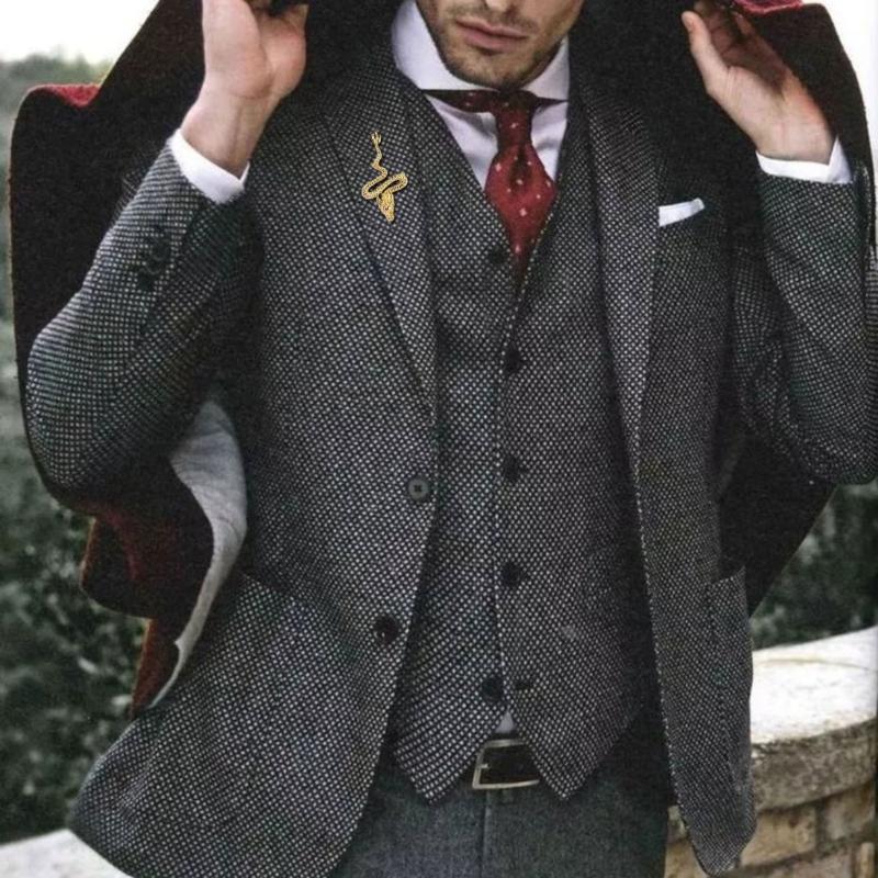 Chinese Zodiacs Shape Brooch Chinese Dragons Lapel Pins for Women Animal Themed Breastpins Stylish Accessory for Women