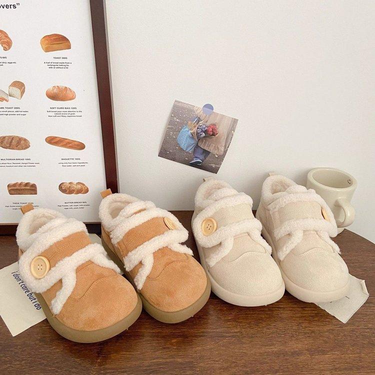 Milk white velvet Velcro board shoes cotton shoes chic niche snow boots sports little white shoes