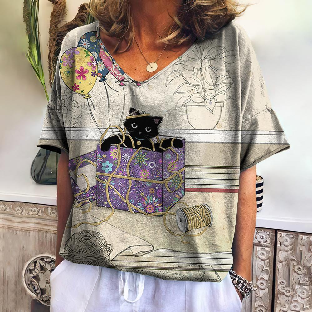 Summer V-neck 3D Cat Printed Top Fashionable Casual Short Sleeved Women's T-shirts