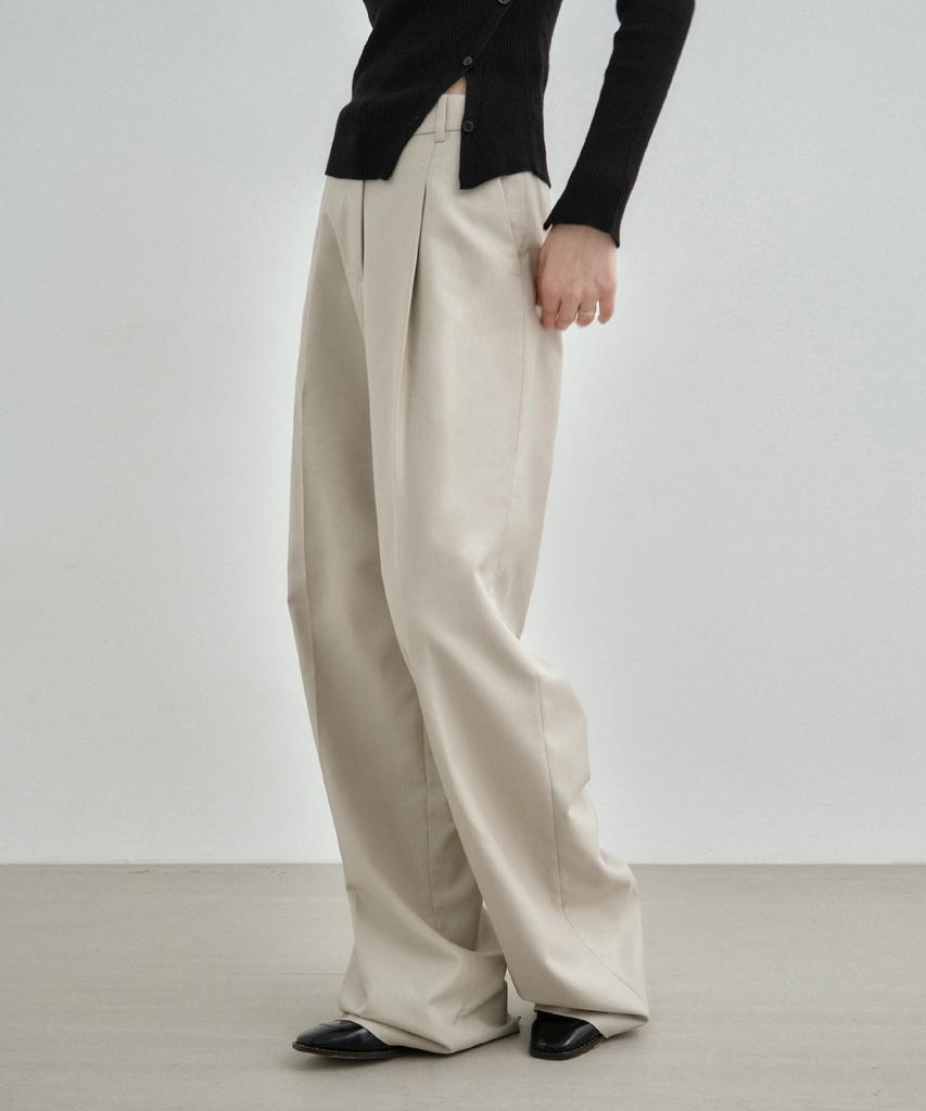 MONGDOL Single-Pleat Wide Slacks Beige Mdpt025Beige