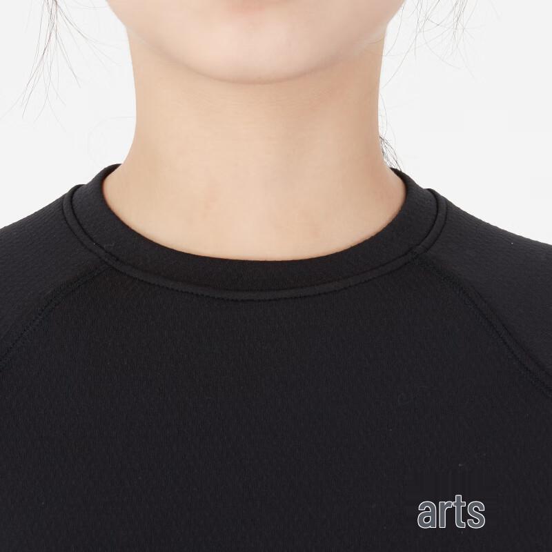 Under Armour Women's Outdoor Long-Sleeve T-Shirt