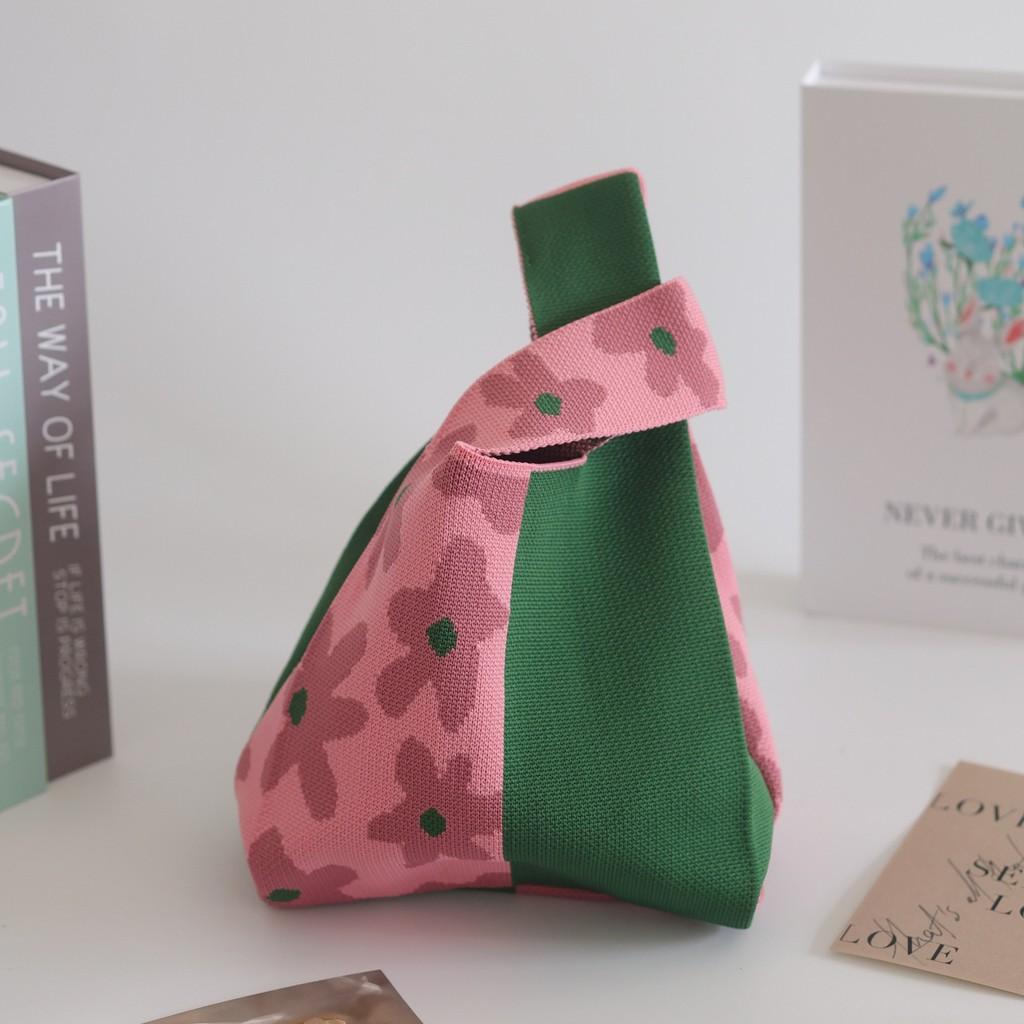 Trendy Knit Bucket Bag For Women Soft And Spacious Tote Bag With Eye-catching Patterns Ideal For Daily Wear And Gifts