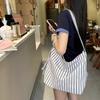 Retro-Streifen Damen Große Kapazität Canvas Umhängetasche Einfache Tragbare Damen-Tote Achseltaschen Niedliche Pendler Damen Handtaschen