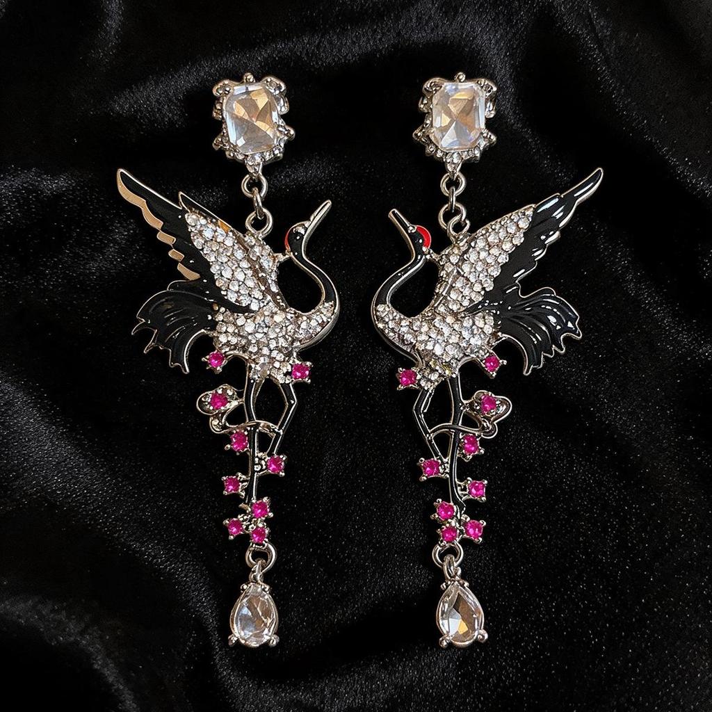 Silver Needle Rhinestone Crane Drop Earrings: High-End Creative European Luxury Ear Jewelry.