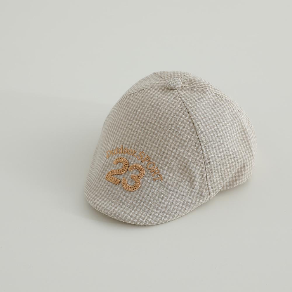Retro Plaid Baby Beret – Spring/Summer Sun Hat with Embroidered "23" for Infants & Toddlers