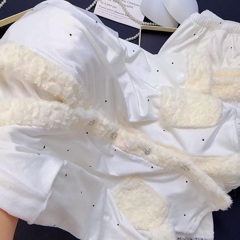 2025 Trendy Velvet Pajama Set for Women: Cute & Cozy 3-Piece Home & Streetwear