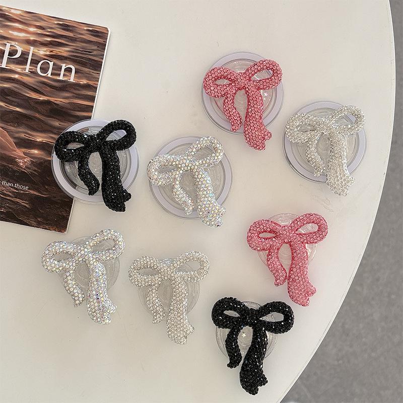 Luxury Rhinestone Bow Mobile Phone Holder: Telescopic, Magnetic, and Foldable for Japanese and Korean Girls