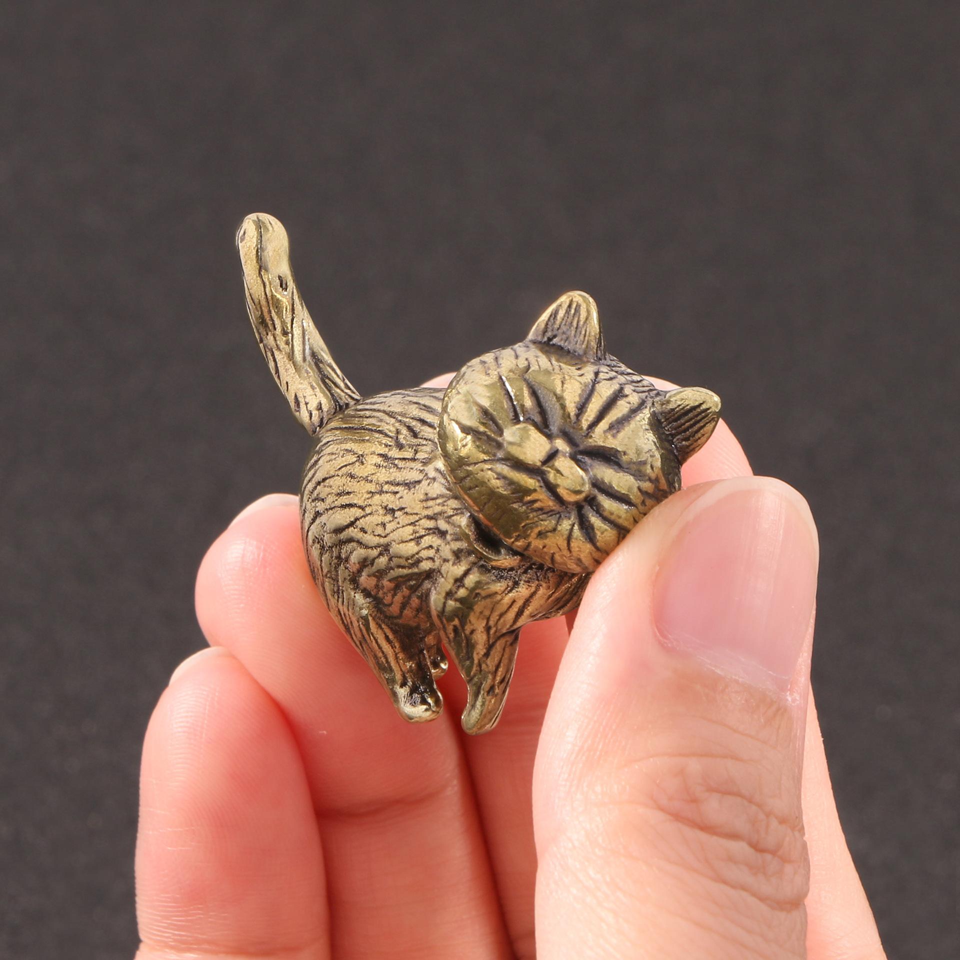 Brass Cute and Coquettish Little Cat Lucky Cat Bring Wealth Antique Deak Decoration Craft Collection Retro Figurines