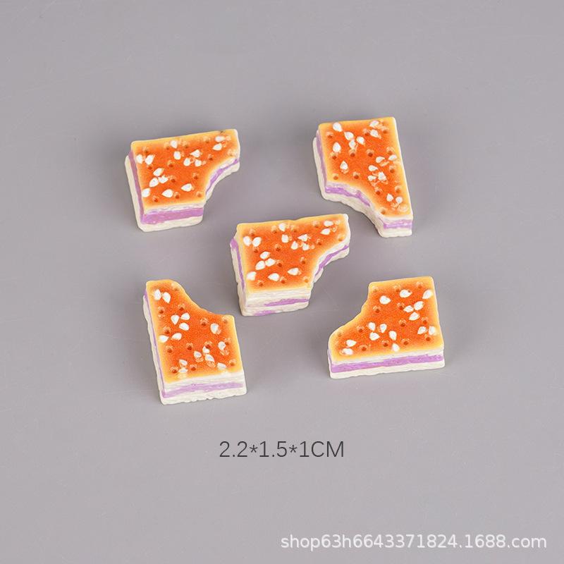 Mini Miniature Breadboard Dessert Model Simulation Play House Toy Shelf Ornament Edible Play Doll House Small Ornament
