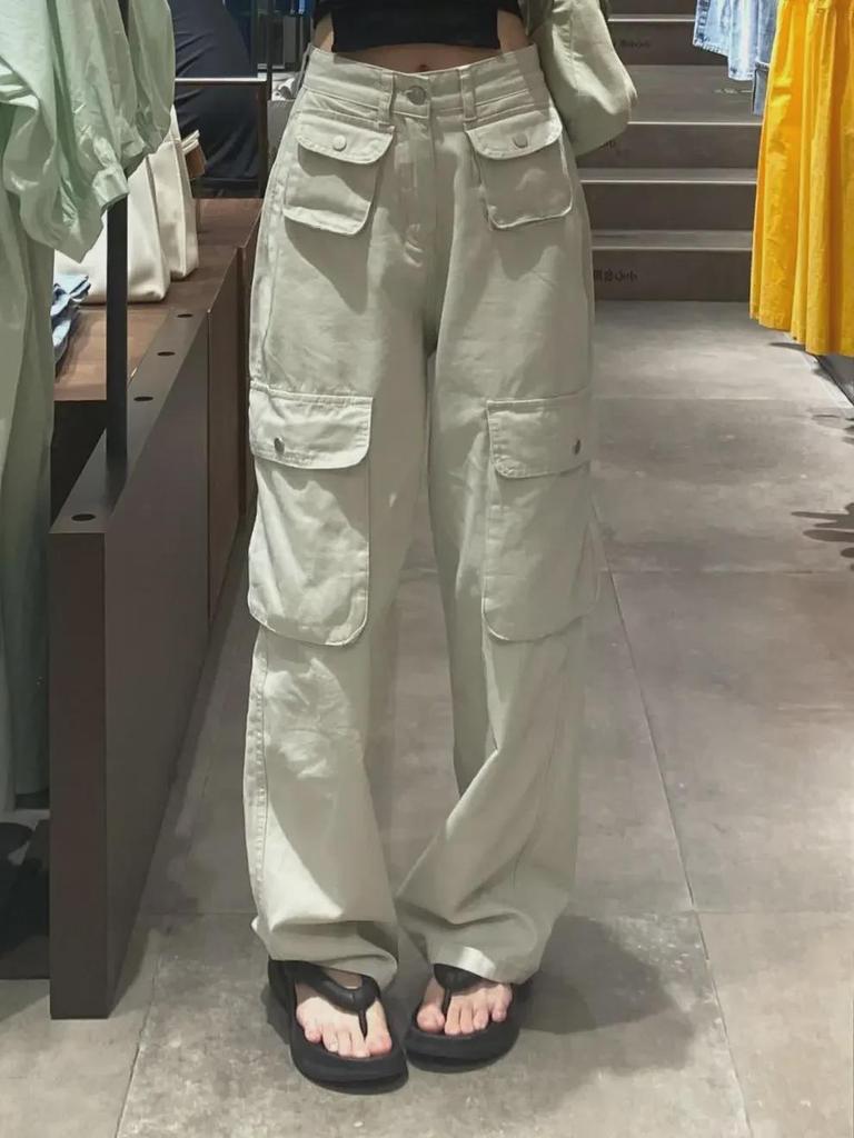 Plus-Size Retro High-Waist Multi-Pocket Wide-Leg Jeans for Women - Fall Collection