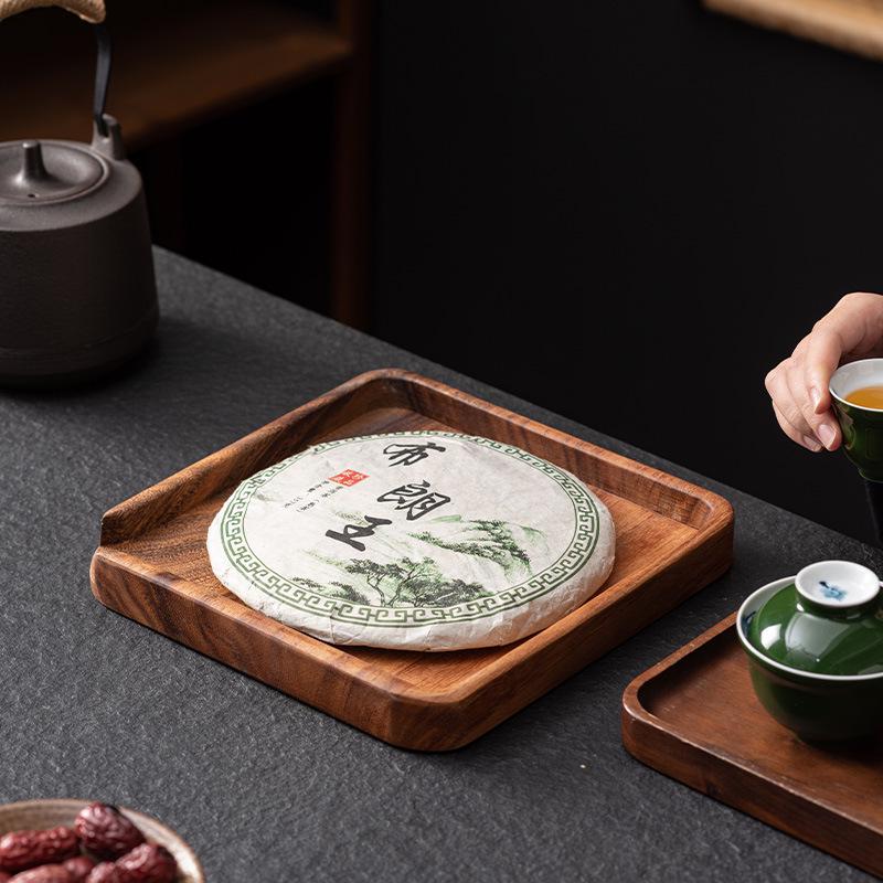 Walnut Solid Wood Pu'er Tea Cake Splitting Tray - Tea Ceremony Accessory
