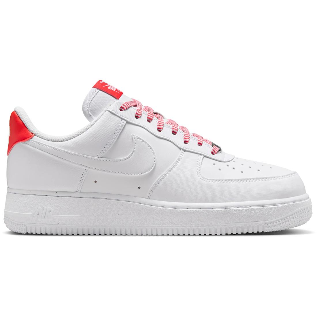 

Sneaker Nike Air Force 1 Low 07 White Pink Foam Metallic Silver Light Crimson (Women s)(IB7167-103) 44