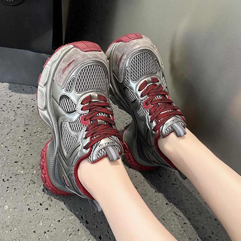 Casual Sports Velvet Running Shoes Autumn and Winter New Leather Platform Dad Shoes