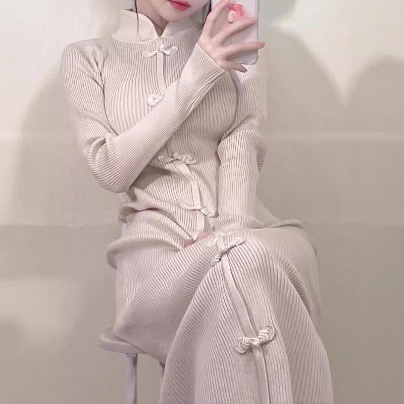 Medium and Improved Button-on Knitted Dress Autumn and Winter Women's Clothing Temperament Slim-fitting Bottoming Hip-wrapped Sweater Skirt
