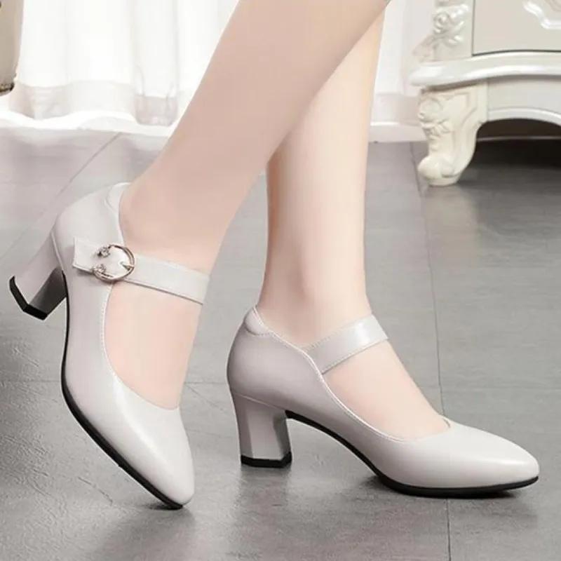 Pointed Square Heel Solid Color Comfortable Women's Sandals Rubber Large Size Buckle Crystal High Heels Banquet Summer Fashion