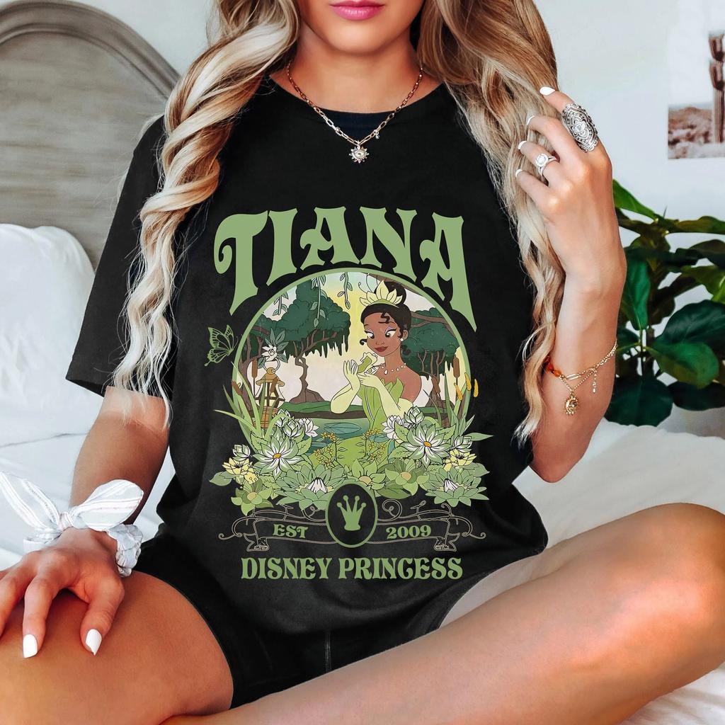 Tiana Princess Portrait Shirt Vintage Princess and The Frog Tianas Bayou Adventure TShirt land Family Trip