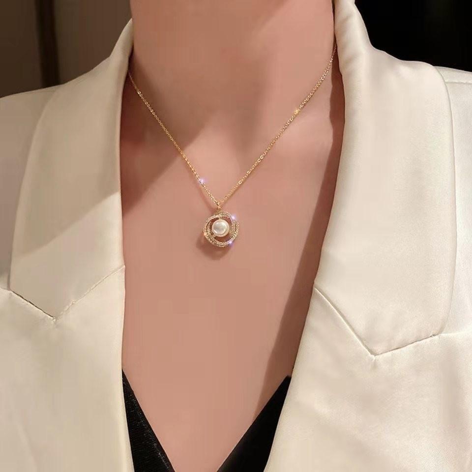 Women's Geometric and Jewelry Set - Elegant Necklace and Earrings, Versatile Fashion Jewelry