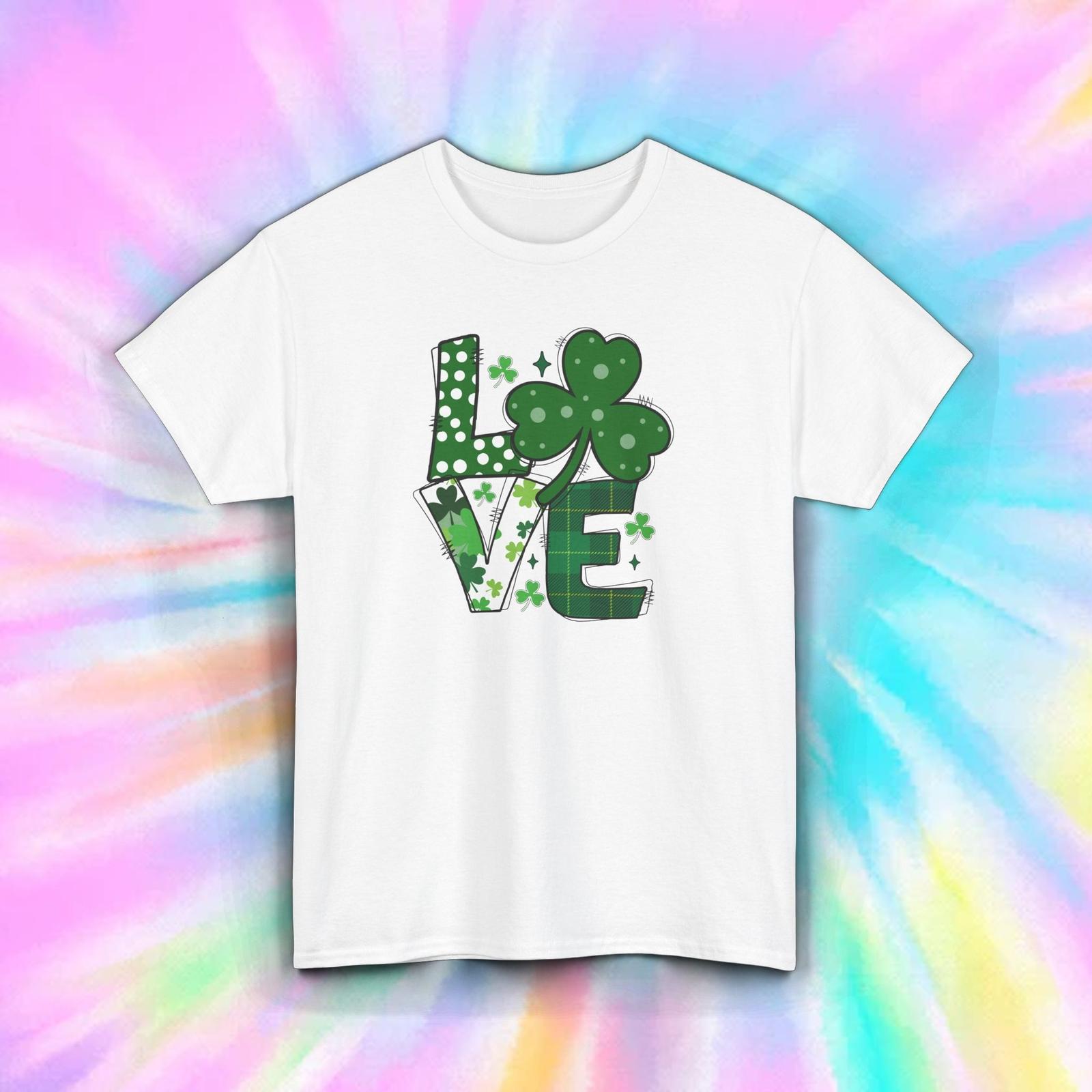 St. Patrick’s Day Love Shirt Lucky Shamrock Irish Clover Tee S-5XL XXXXL