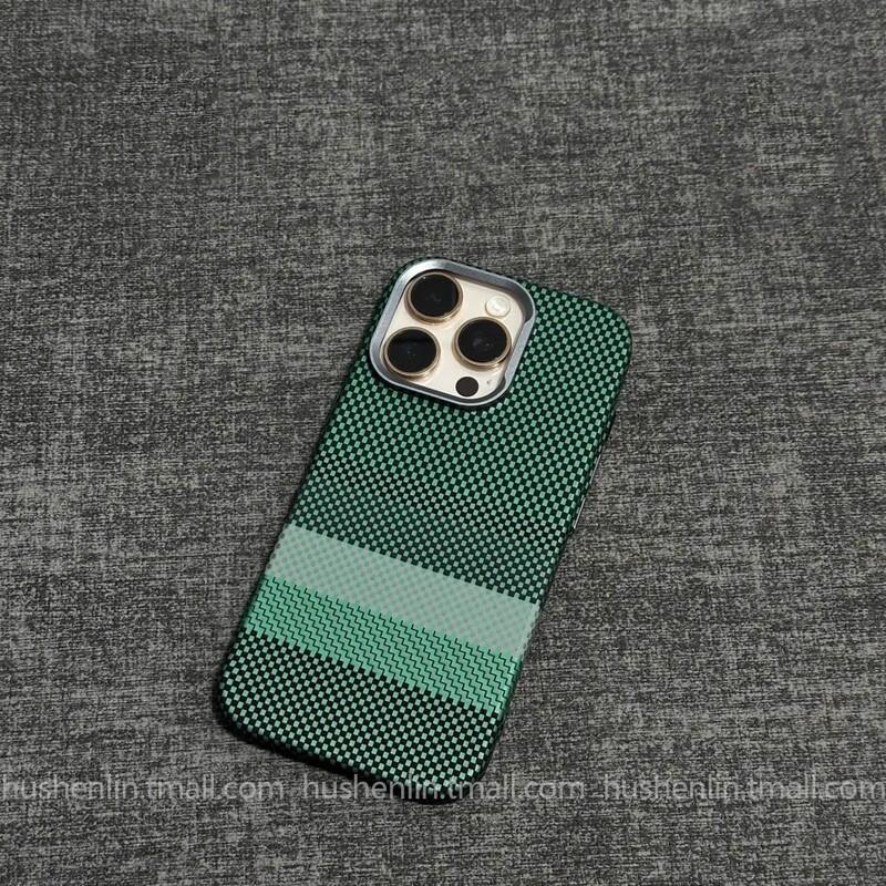 Magnetic Carbon Fiber Phone Case IPhone 16 Pro Max 15 With Kevlar Texture Anti-Slip Shockproof Skin