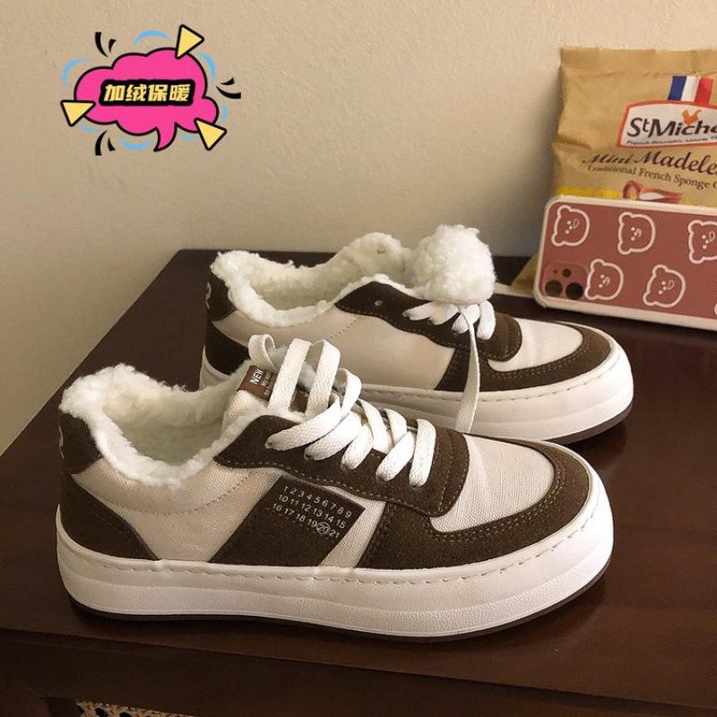 

Популярная женская обувь осень-зима бархатная парусиновая обувь универсальная модная ниша 2025 новая студенческая обувь из хлопка обувь для досок 35 хаки