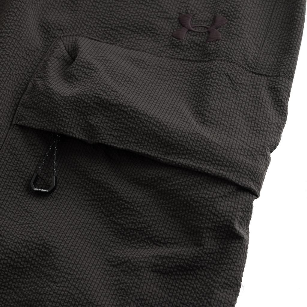 Under Armour Urban Camping Series Outdoor Breathable Comfortable Casual Shorts Men Shorts 15216134