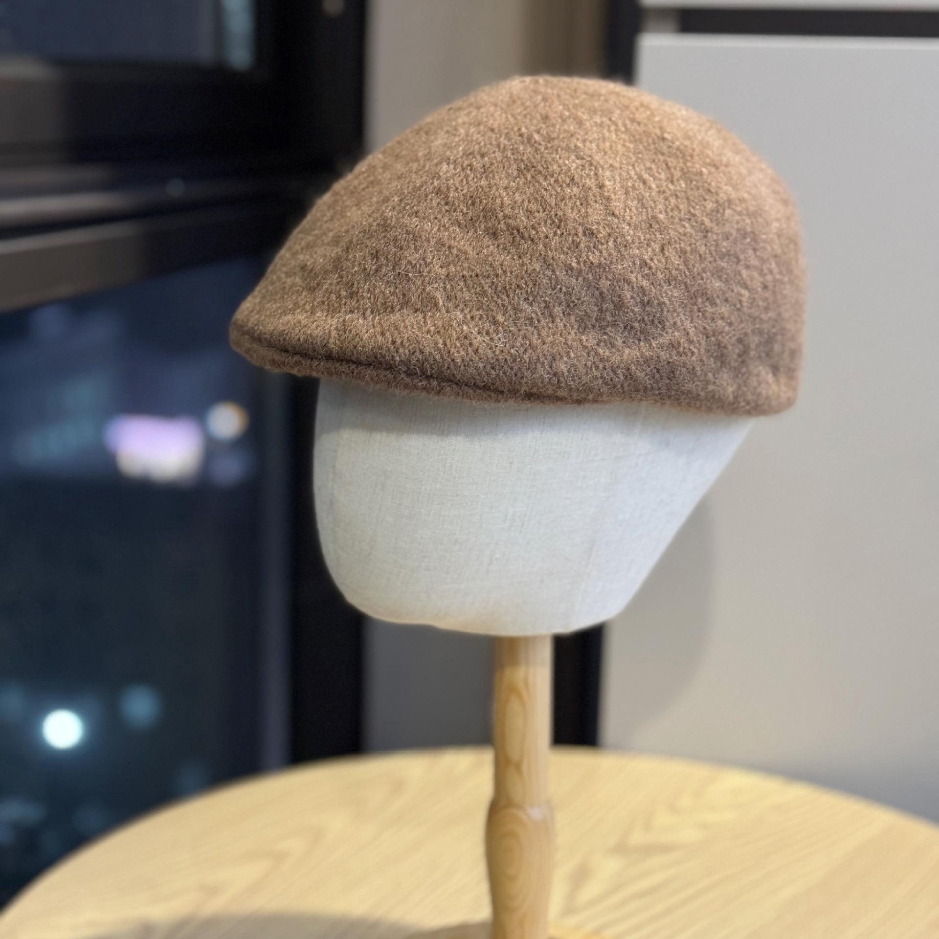 

Вышитый берет в форме буквы R для женщин на осень и зиму, из кашемировой смеси, теплый, для носки наизнанку, шляпа для ношения вперед Adjustable