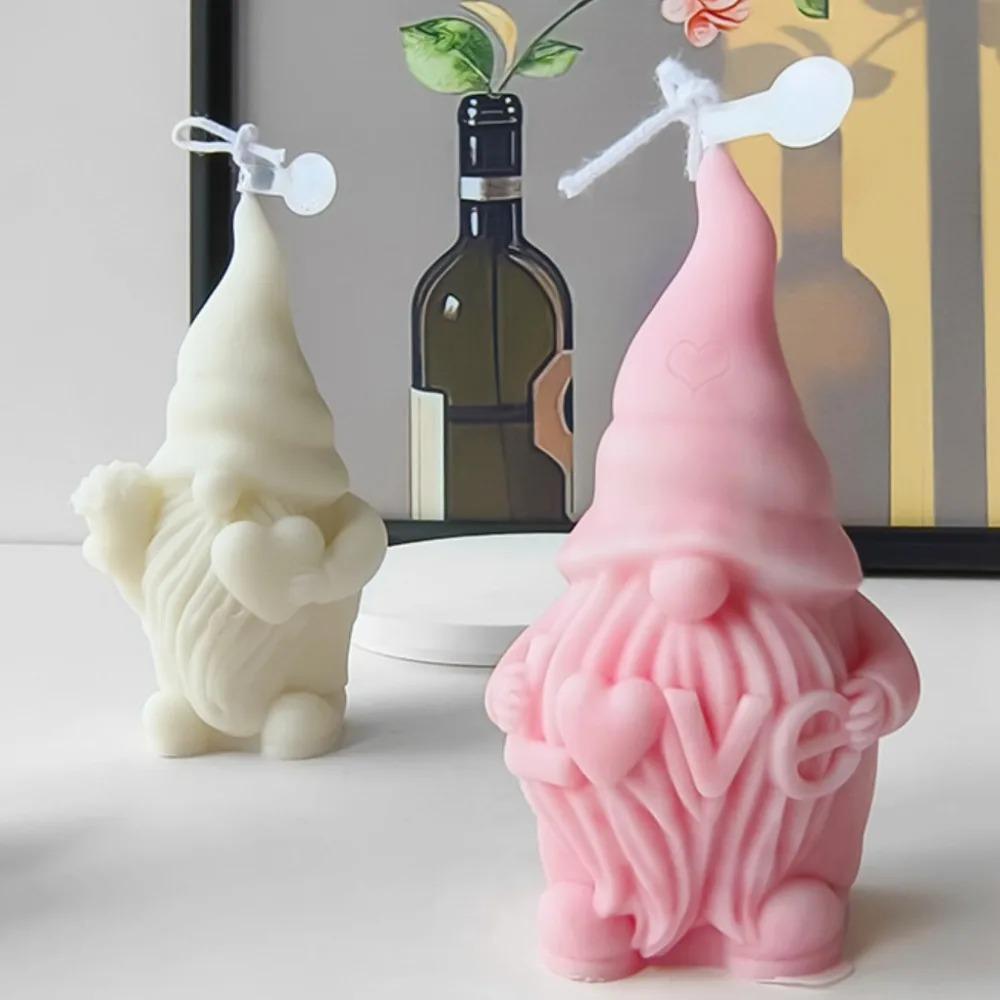 Santa Claus Hand Holding LOVE Candle Silicone Mold Love Dwarf Plaster Making Tool Home Christmas Party Decoration Handmade Gifts