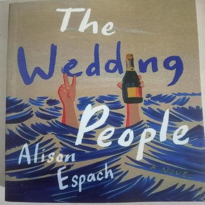 The Wedding People by Alison Espach (English, Paperback)