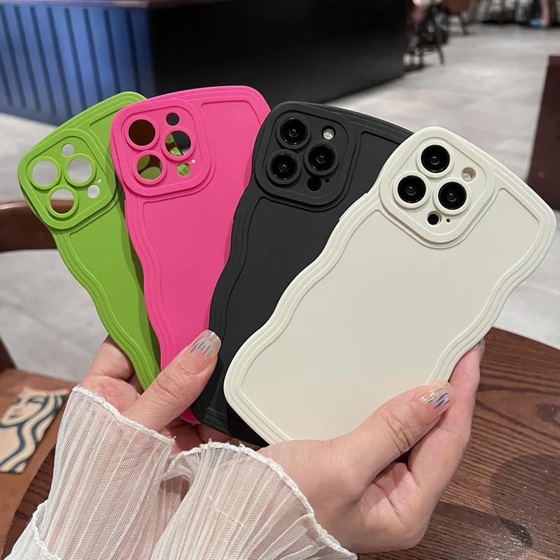 

Противоударный чехол ярких цветов с волнистой каймой для iPhone 15 13 12 11 14 Pro Max X XR XS Max 7 8 6 Plus SE 20 Защитный чехол для камеры For iPhone X or XS