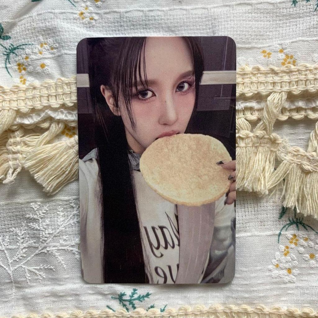 [USED] TWICE 7/13 Sanok Mina Limited THIS IS FOR Trading Card