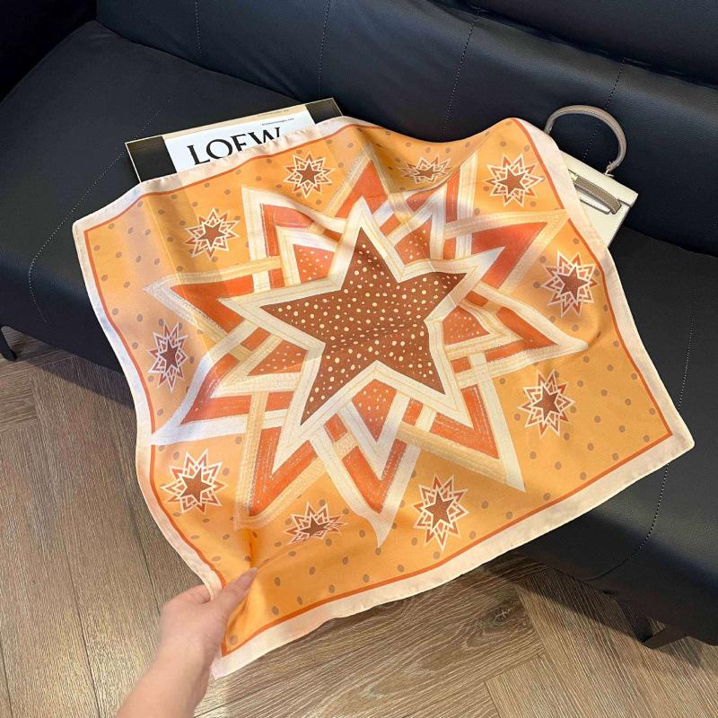 New 71 * 71cm Korean version small square scarf women's silk scarf spring and summer thin sunscreen scarf neck protection tied bag headband scarf
