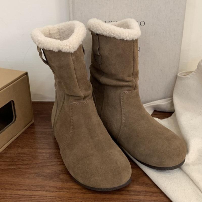 

Модные женские плоские пушистые ботильоны Классическая замша Модная новая обувь 2025 Дизайнерские челси Короткие зимние ботинки Уютные зимние кроссовки 39