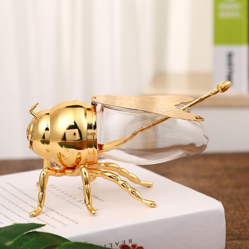 European Retro Seasoning Bottle with Spoon, Sugar Cup with Spoon, Salt, MSG, Bee, Light Luxury Style, Kitchen Seasoning Bottle