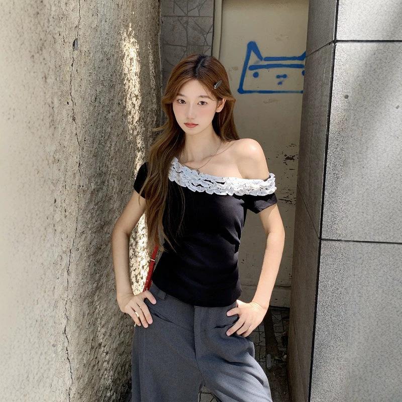 Korean Pure Desire Wind Slanted Shoulder Short-sleeved T-shirt Women's Summer New Design Sense Chic Fungus Edge Foreign Style Top